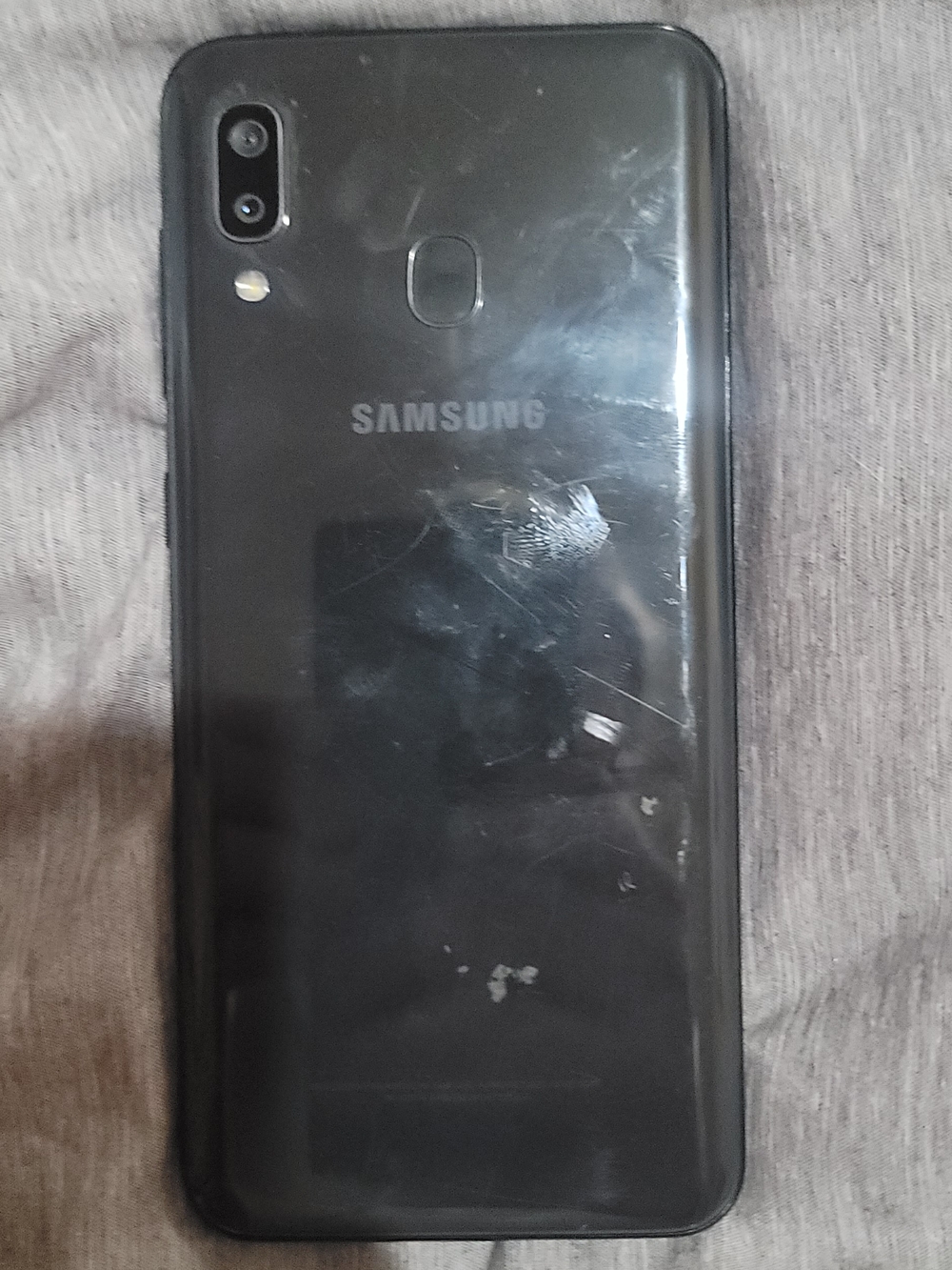 Samsung Galaxy A20 32GB Unlocked